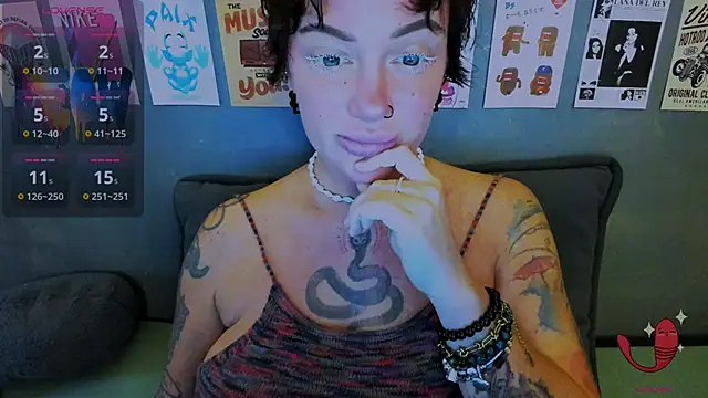 EllieOz webcam