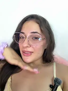 m_iiaa (F teen) - 🍒 Control toys X3 minutes 🍒