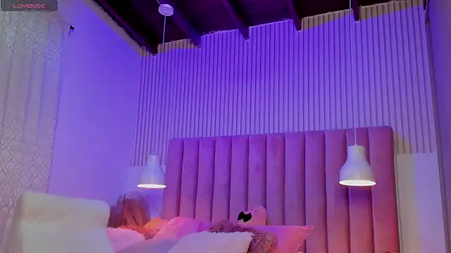 ScarlettDreamss7's room