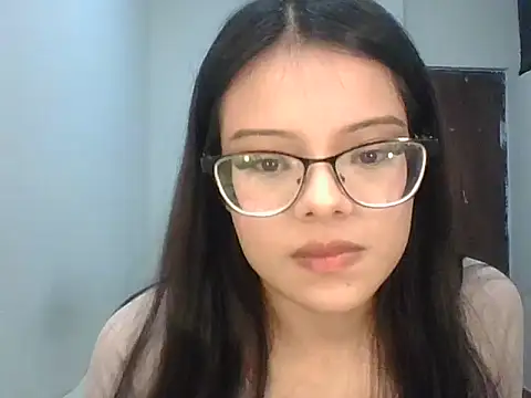 omifresita (F teen) - Show tits