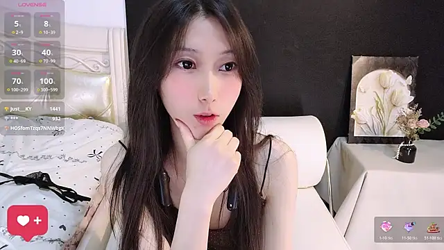 Queenbb88 webcam