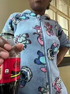 NaughtyShawdy webcam