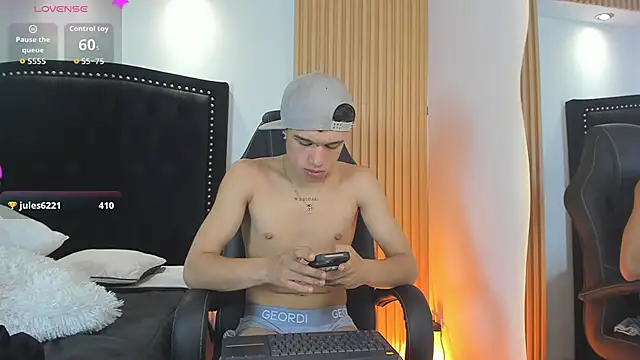 Dominik_Souza webcam