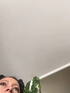 samiicontreras_ (F milf) - fingers in pussy 💦