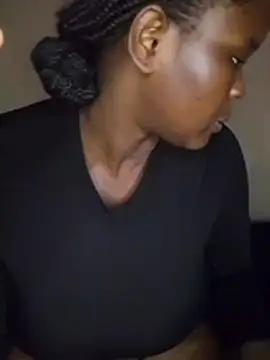 curvyperry webcam