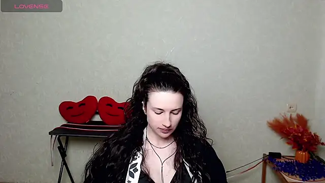 LilithRivi webcam