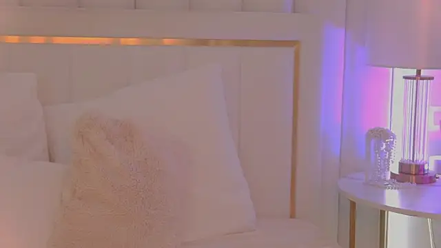 AriellaMelo webcam
