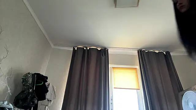 LouisePavlides webcam