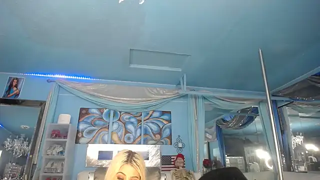 ADRIANNA_FOX webcam