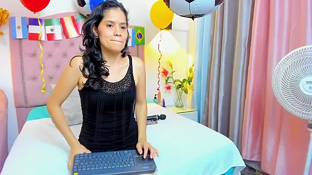 Paulynavera webcam