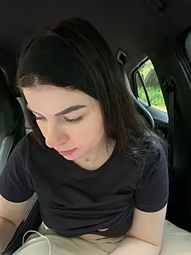 EllyNora webcam