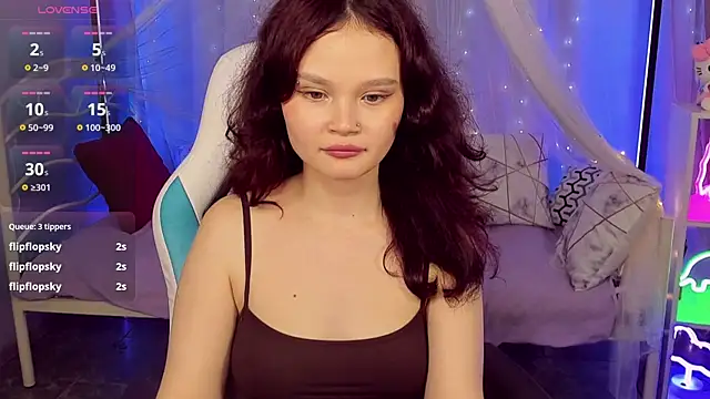 EmilyChaves live cam on StripChat
