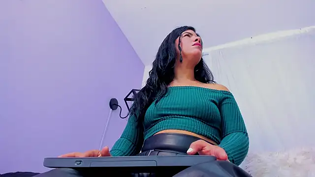 dakotaharrise webcam