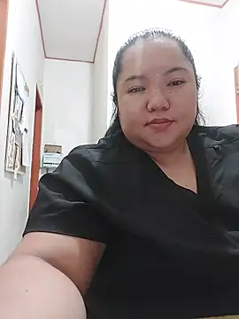 LianaCruzado webcam