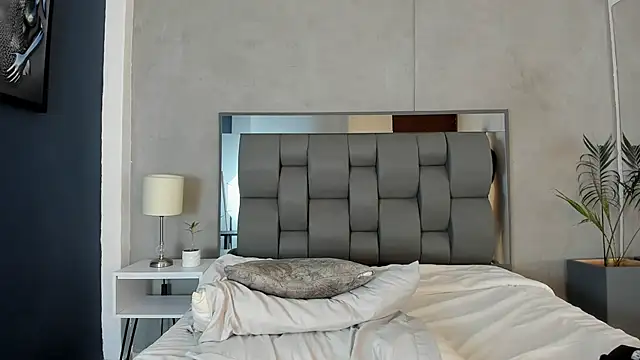 Charlie___Musk webcam
