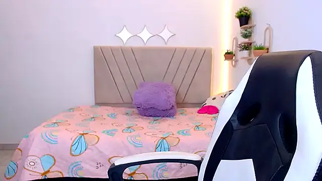 zara_cute webcam