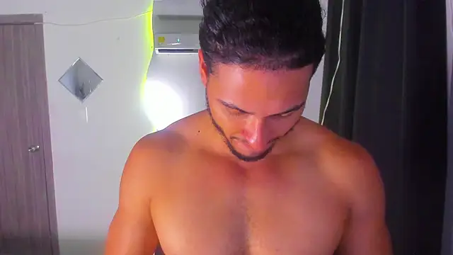Kris_Khalifa69 webcam