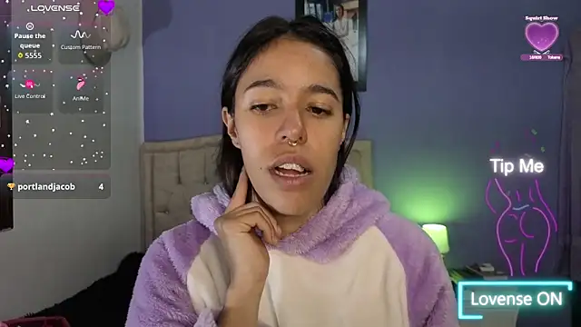 stephania_t webcam