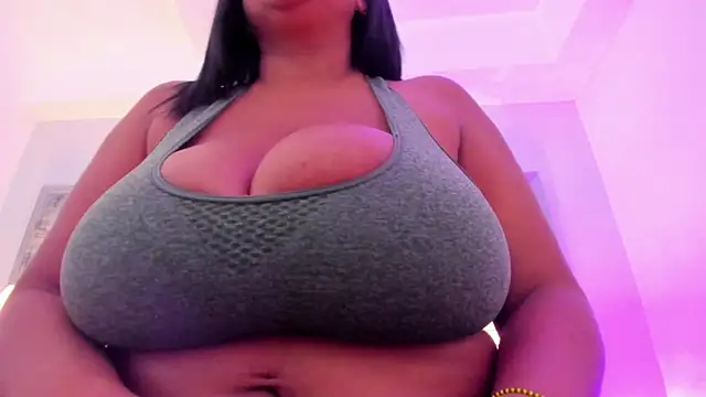 Ciara_Benet webcam