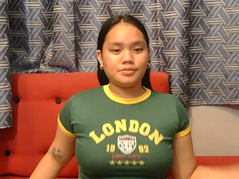 prettykrysgirl webcam