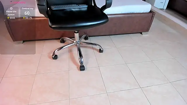 IsabellaaJoness webcam