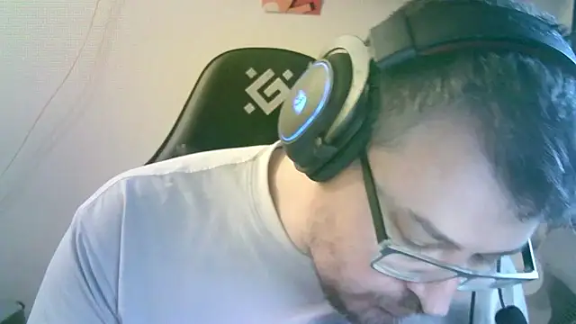 SirAbuser webcam