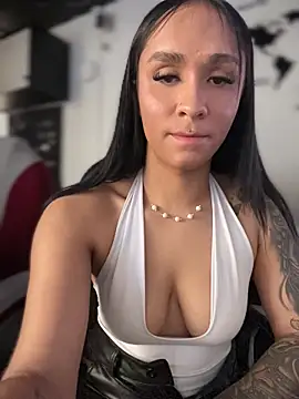 Isabella-Teen webcam