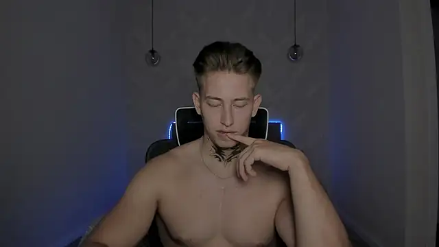 find0m_master webcam