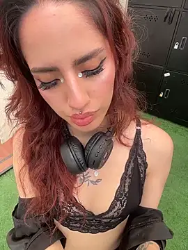 elodie_rouge webcam