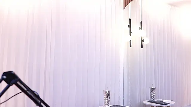 Luxa_Velvet webcam