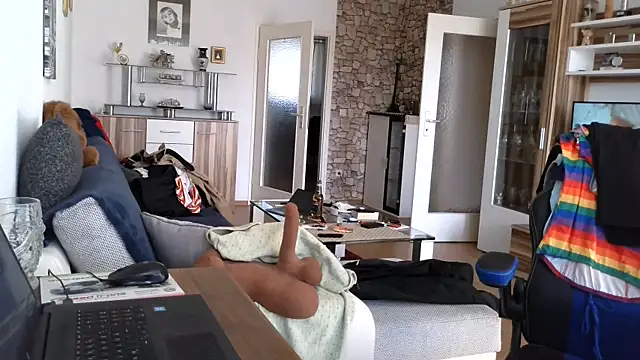 ginamilton webcam