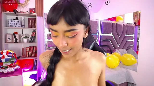 Violett_Gardenn webcam