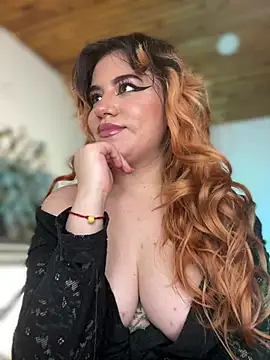 NikkiNix webcam