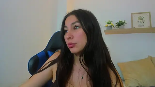 bella_99_ webcam
