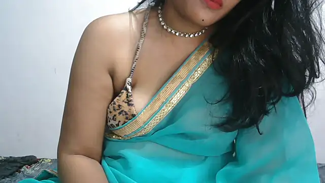 Cute-Tanya live cam on StripChat