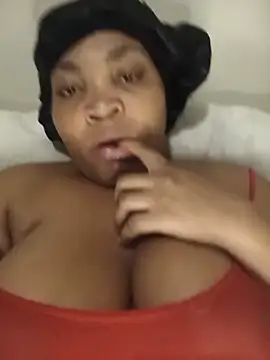 beverlyqueen15 (F young) - Drain me daddy🥵🥵😈💦