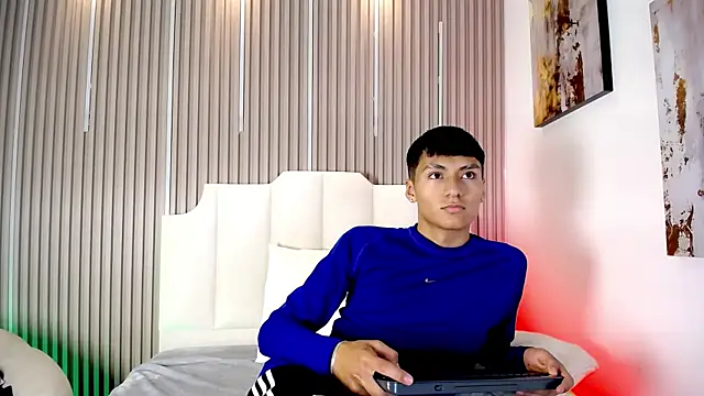adrianstark_ (M twink) - Take my precum