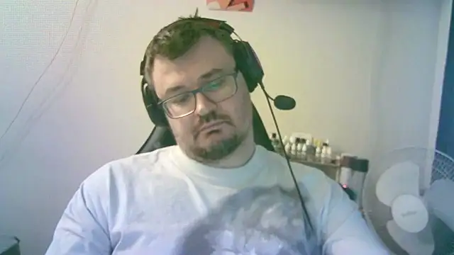 SirAbuser webcam
