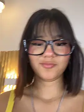 Ivi_Aiko webcam