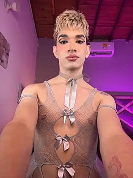 Cherry_zayden_ webcam
