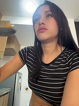 Mia-villalobos live cam on StripChat