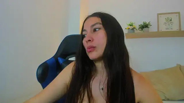 bella_99_ webcam