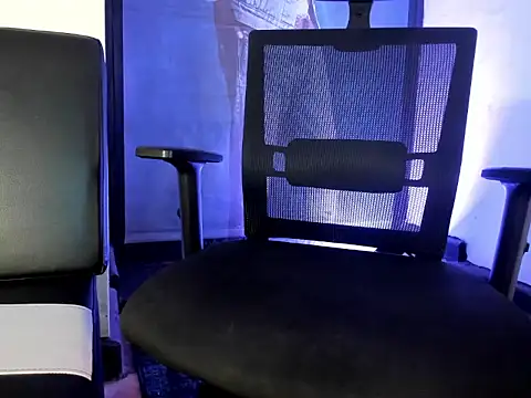 anddy_hugecock webcam