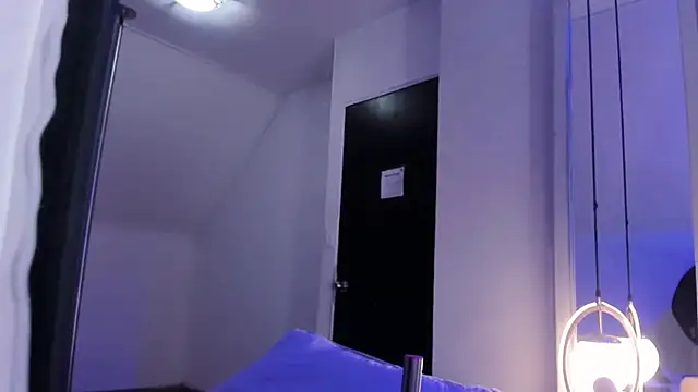 Broklinwhite_ webcam