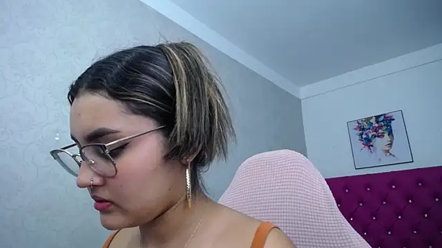 kathe-mills235 webcam