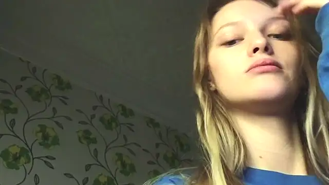 StarFrom_Hell webcam