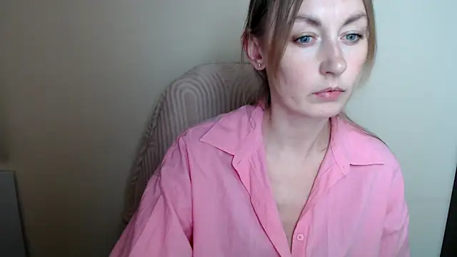 LiaSeass_ webcam