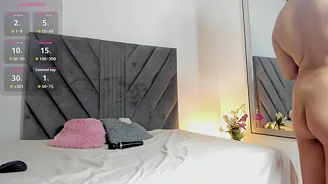 Miaatorres_ webcam