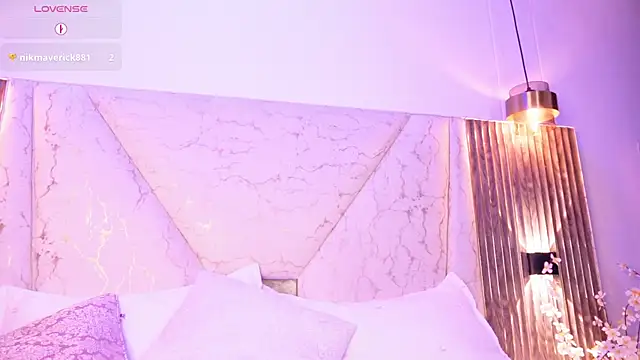 Doll_kira_ webcam
