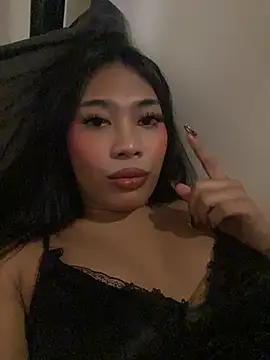 hugecock_tamira's room